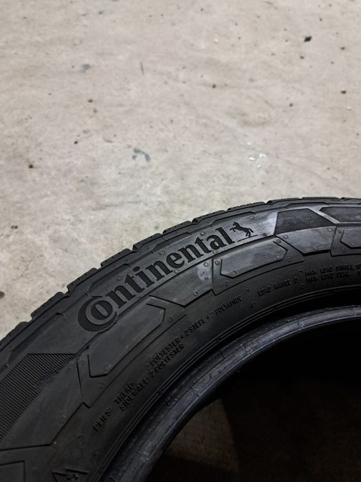 2 anvelope iarnă 225 55 r17C  Continental