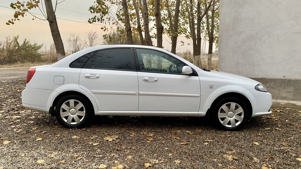 Жентра 2015 йил сотилади. Яхши холатда