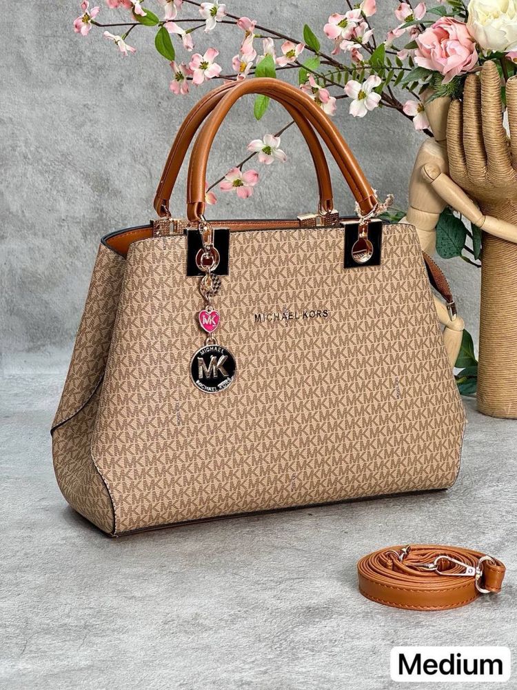 Genti Michael Kors noi!