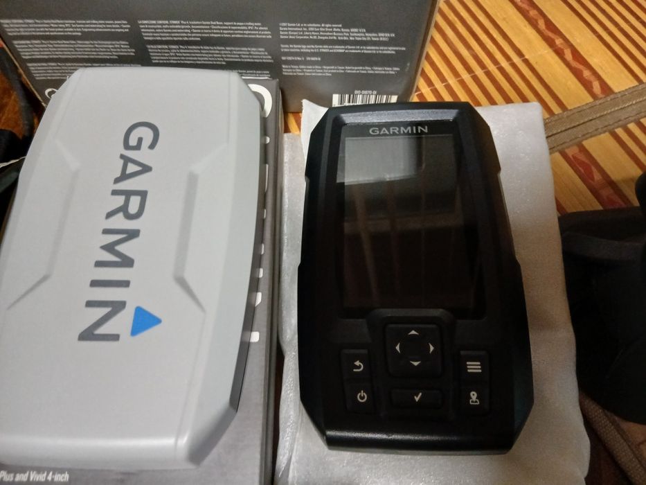 Сонар Garmin STRIKER PULS 4