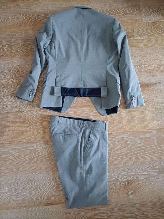 Costum bertoni of denmark