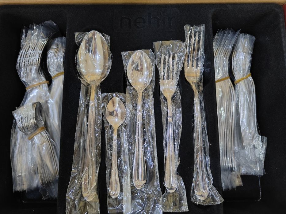 Прибори за хранене 60 части 90лв