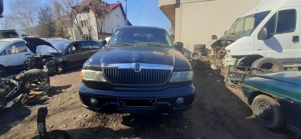 Dezmembrez Lincoln Navigatoor , an fabricatie 2002, 5.4 benzina, 224 k