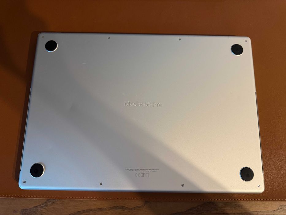 Laptop Apple MacBook Pro 16, M1 Pro,  16 GB RAM, 512 GB SSD, Garantie