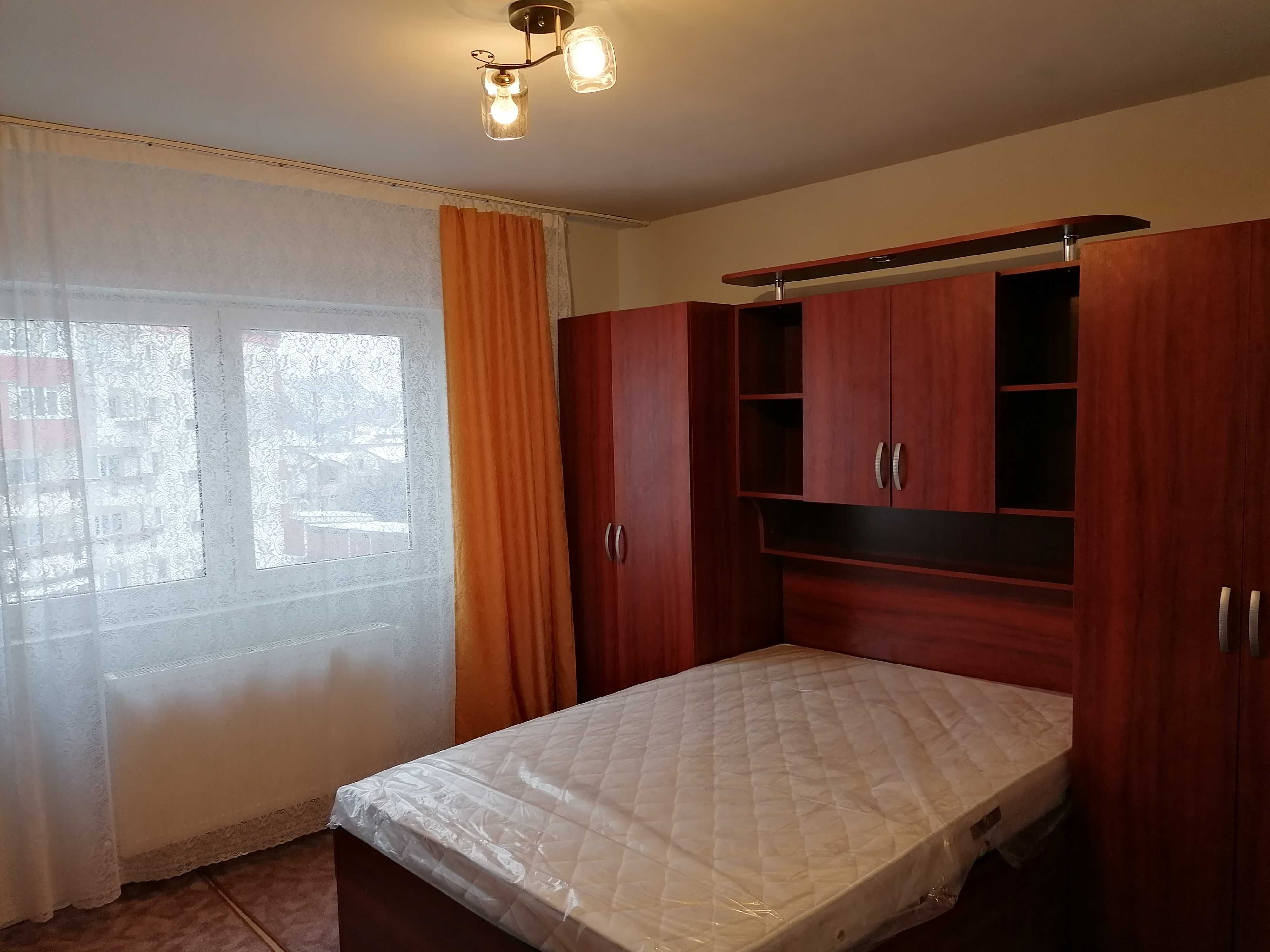 Vând apartament 2 camere
