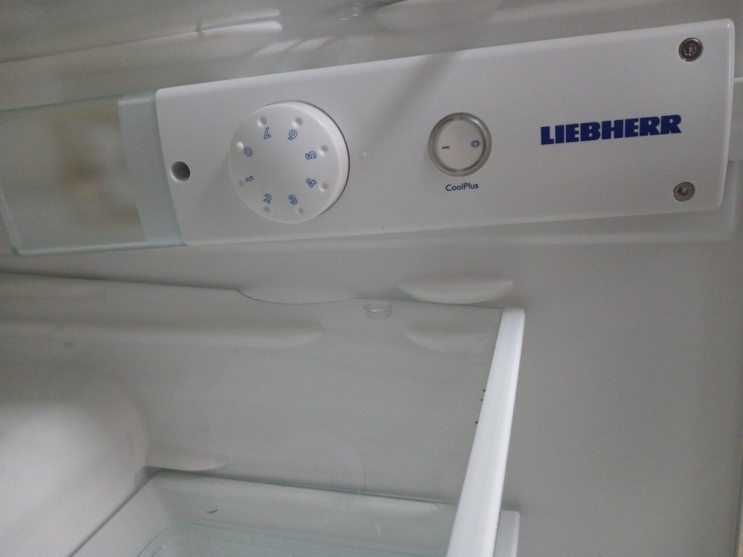 Малък хладилник с вътрешна камера Liebherr 2 години гаранция!