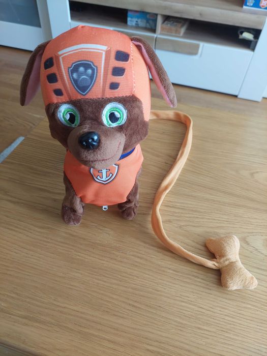 Интерактивно ходещо/ пеещо/ танцуващо куче Зума от Пес патрул