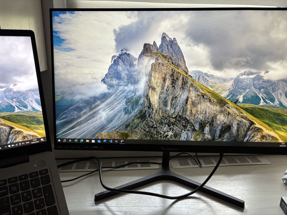 Монитор XTREON XT2453DE черный
