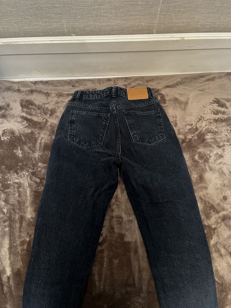 Mom Jeans Zara 34 размер