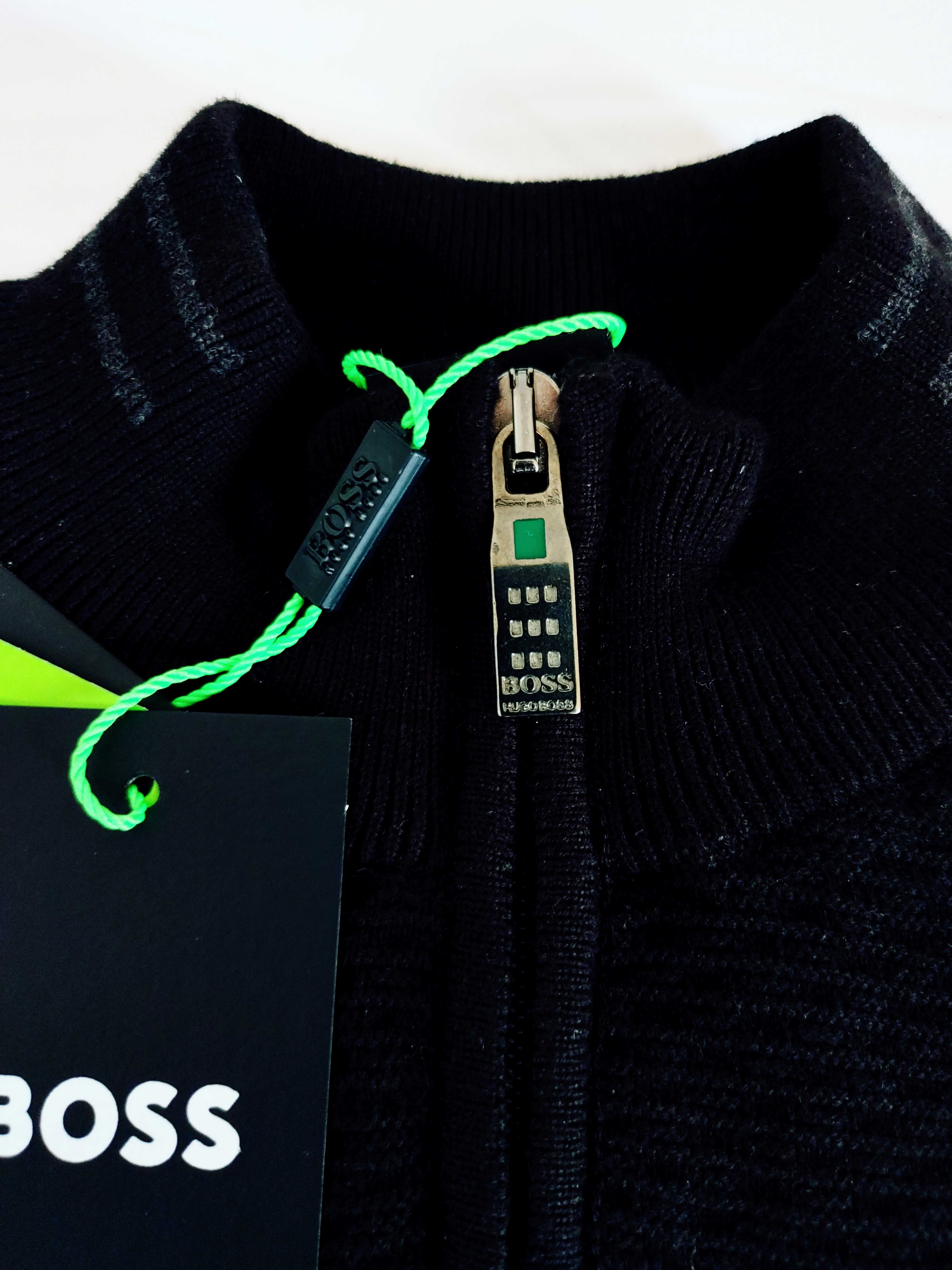 Чисто нова мъжка жилетка Hugo Boss , L размер