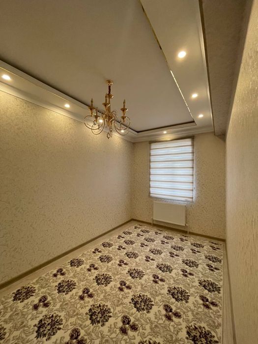 Срочно продаётся 2 комнатный квартира рядом юнусобада 
2-комнатная, н