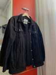Geaca neagra de blugi oversize