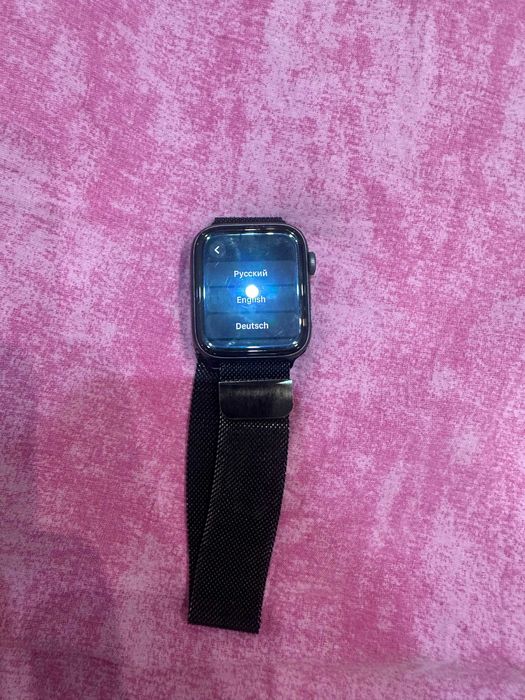 Apple Watch SE с коробкой