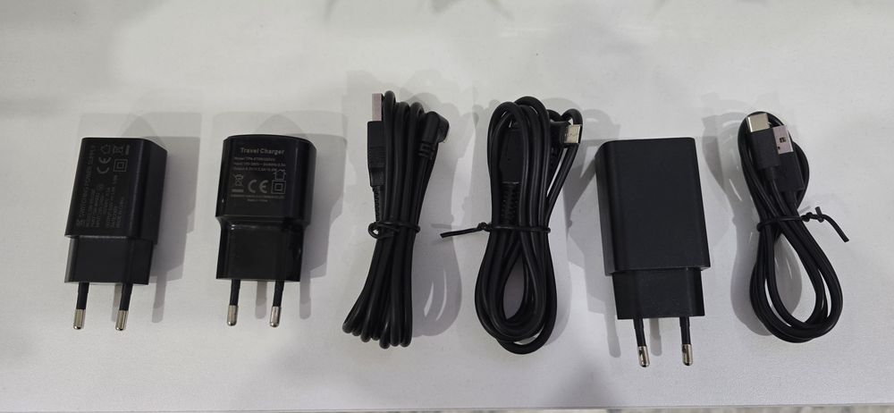 Продам Зарядки (блоки,шнуры)