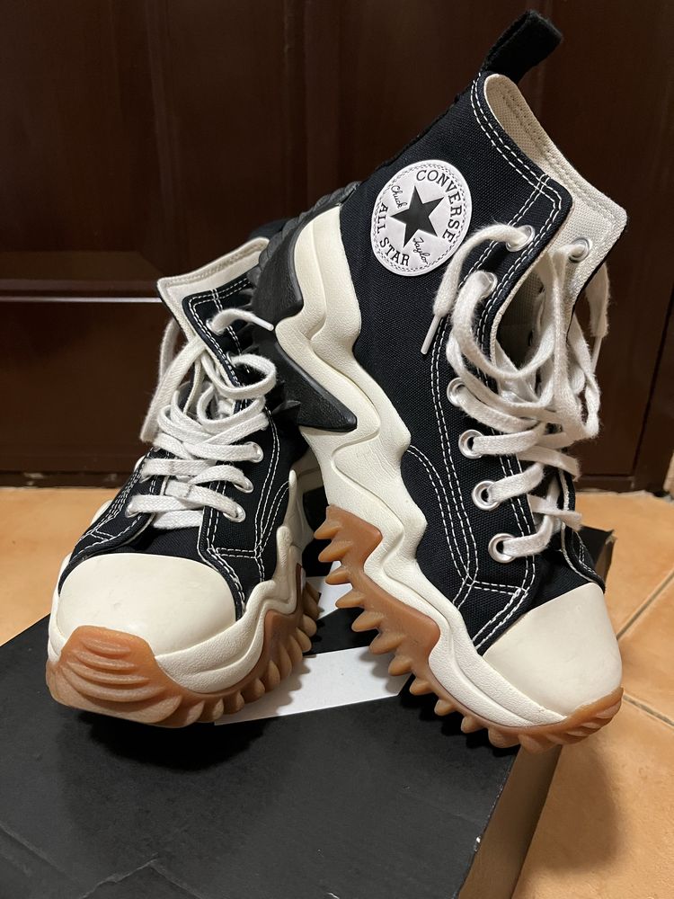 Converse Run Star Motion