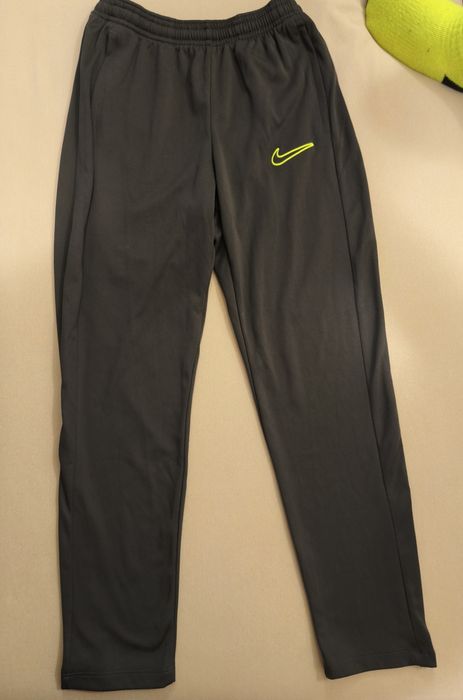 Детски Анцунг ДОЛНИЩЕ NIKE