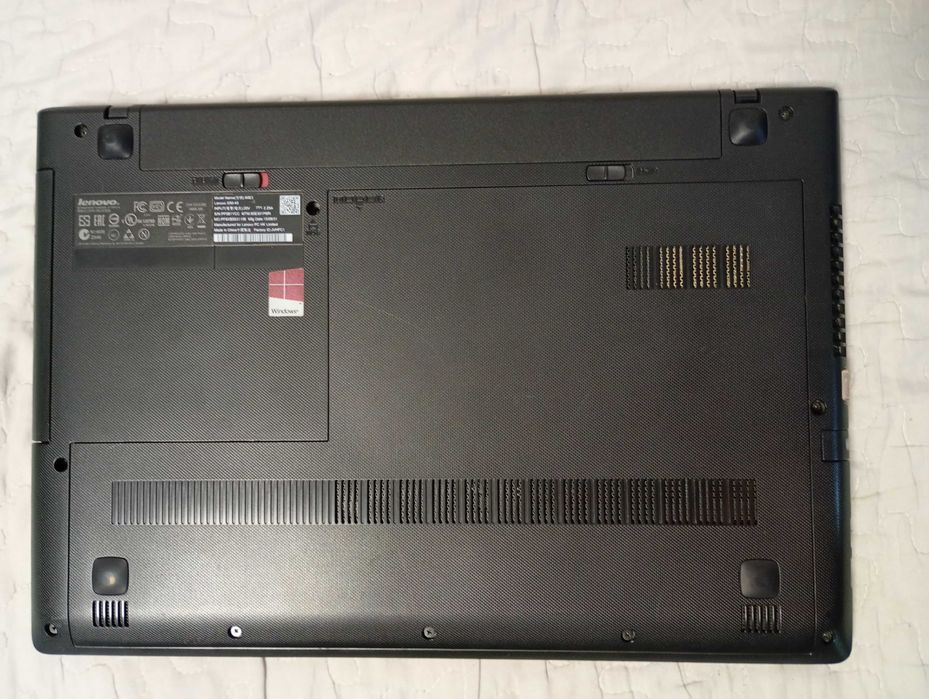 Lenovo G50-45 AMD/8GB RAM/SSD stare foarte buna