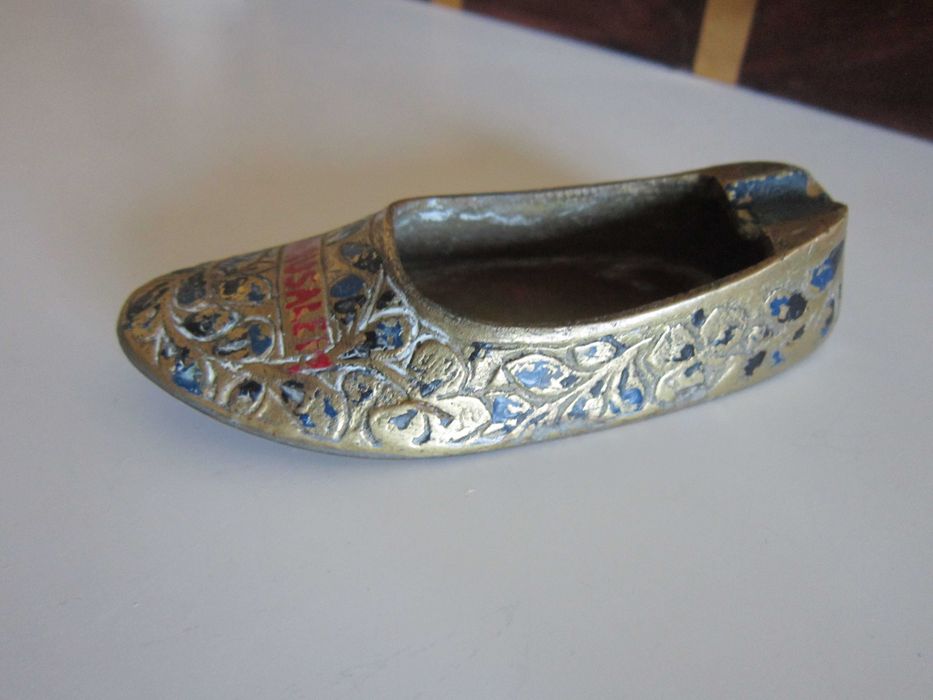 Ierusalim  Papuc bronz