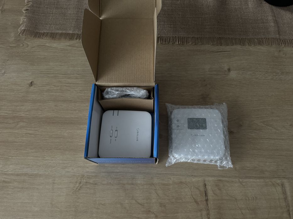 Termostat wireless Salus RT310RF