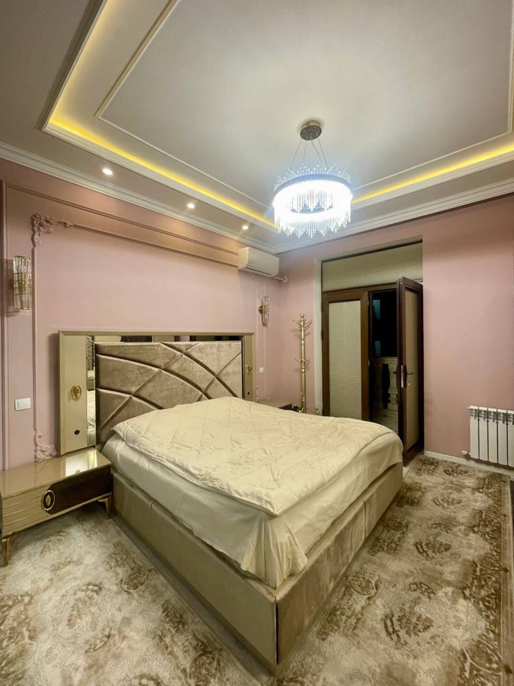 Продается квартира в ЖК Oq Saroy