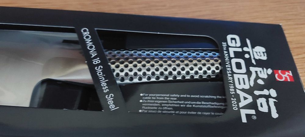Global G-100/an Kochmesser 19 Cm.35th Anniversary chef knife.