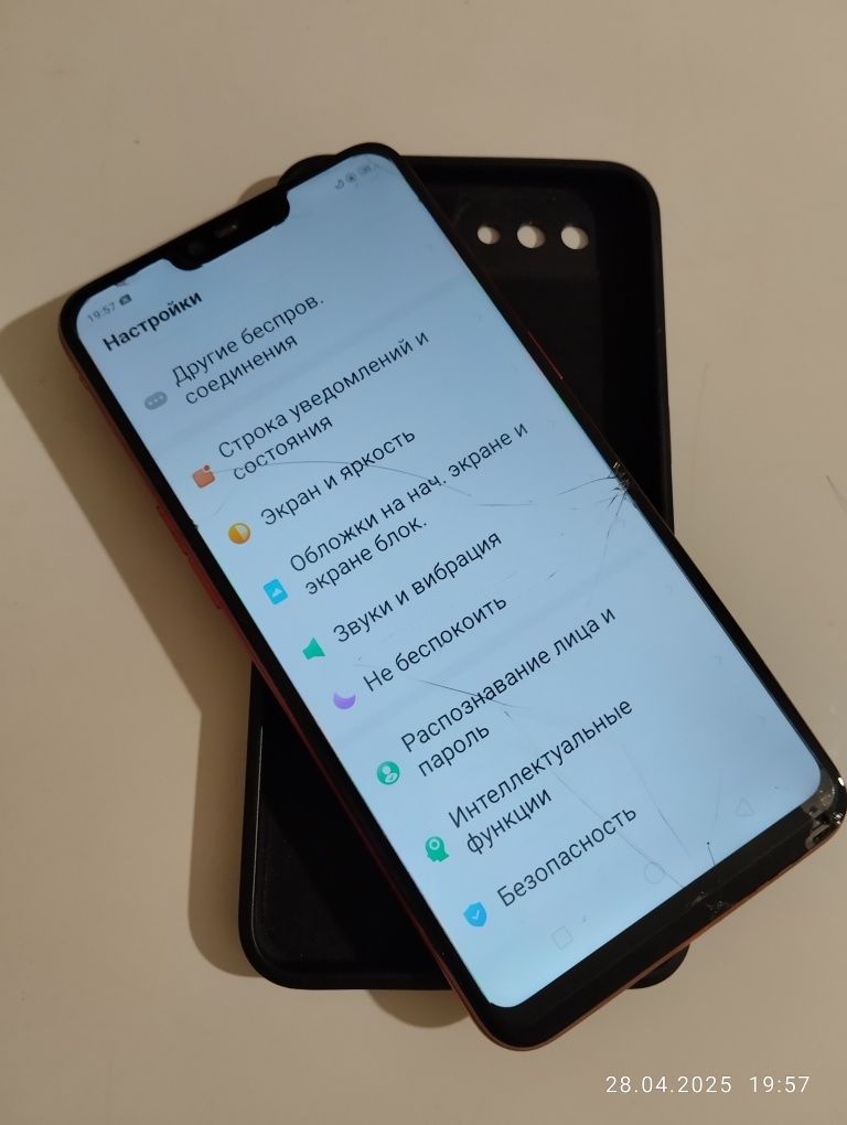 OPPO A3s (рабочий)