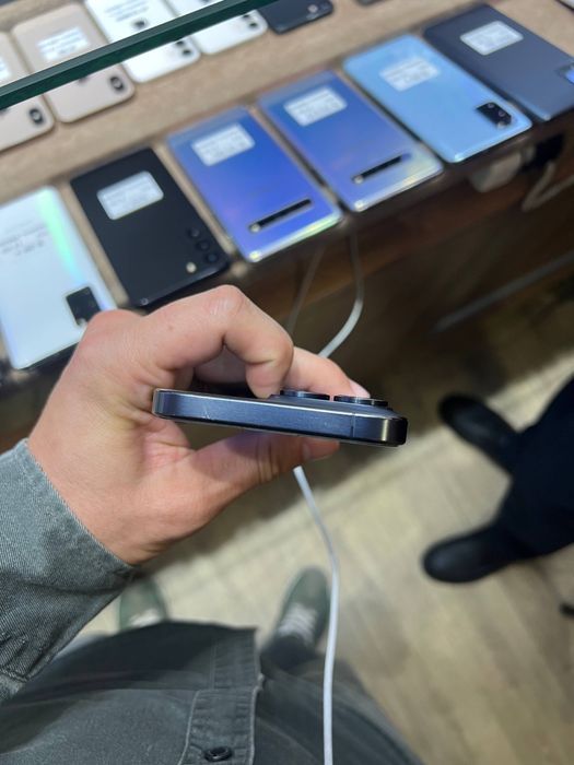 Iphone 15 pro mx 86%