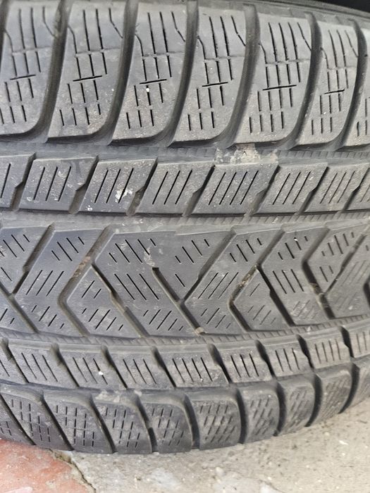 Гуми 285/45/19 2броя