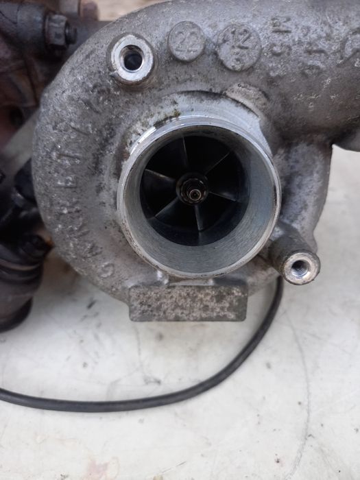 Турбо Audi A6 4F 2.0TDI BRE