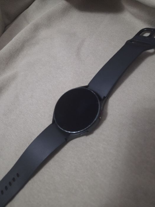 Samsung Galaxy Watch 4 44mm SM-R870