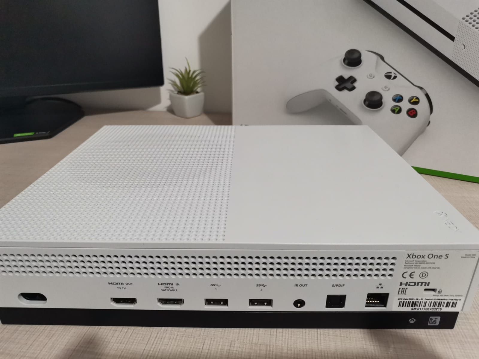 XBox One S folosit