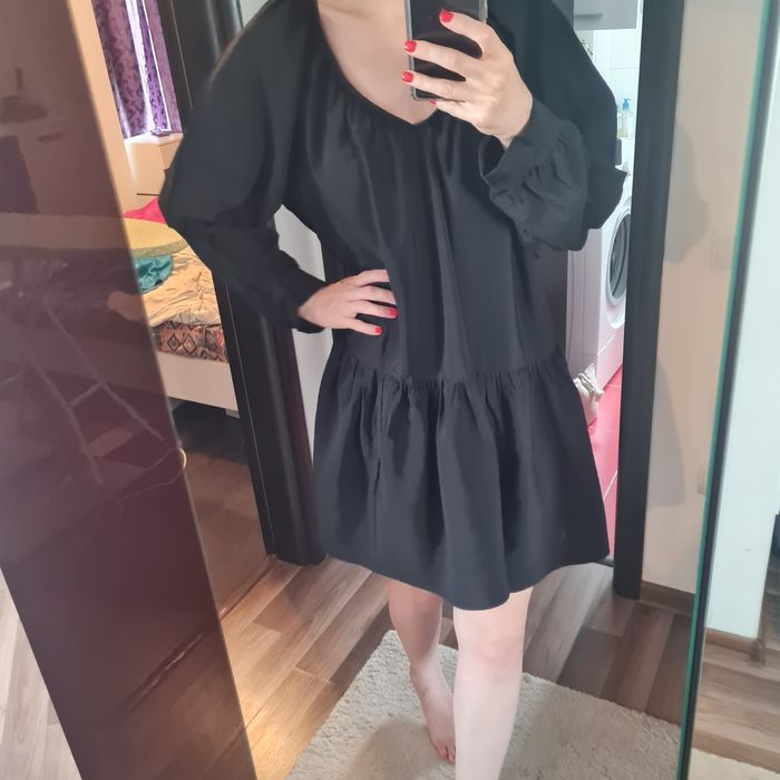 Rochie eleganta noua neagra