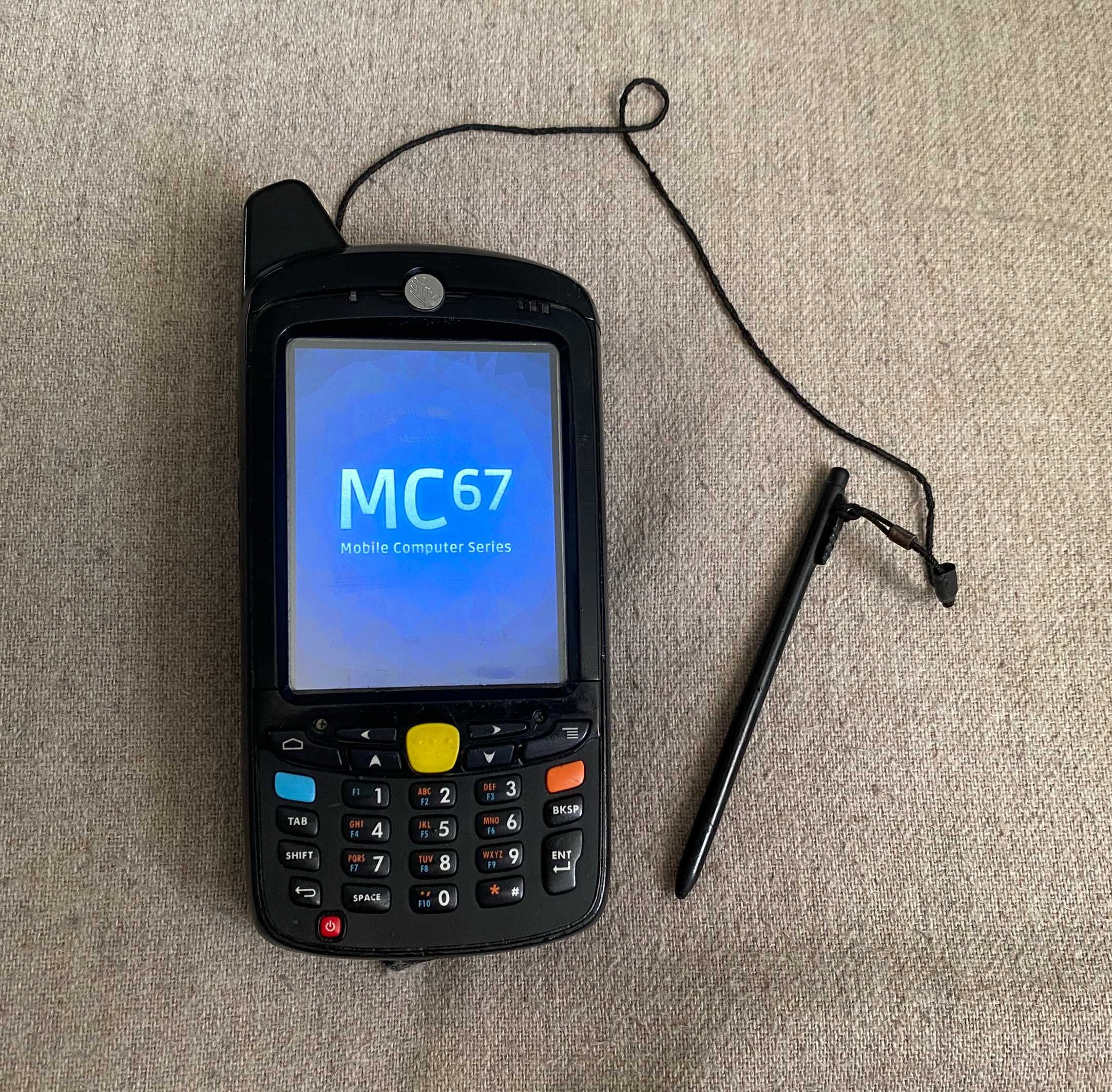 Terminal mobil cu cititor coduri 2D Motorola Zebra MC67 Android - 4G