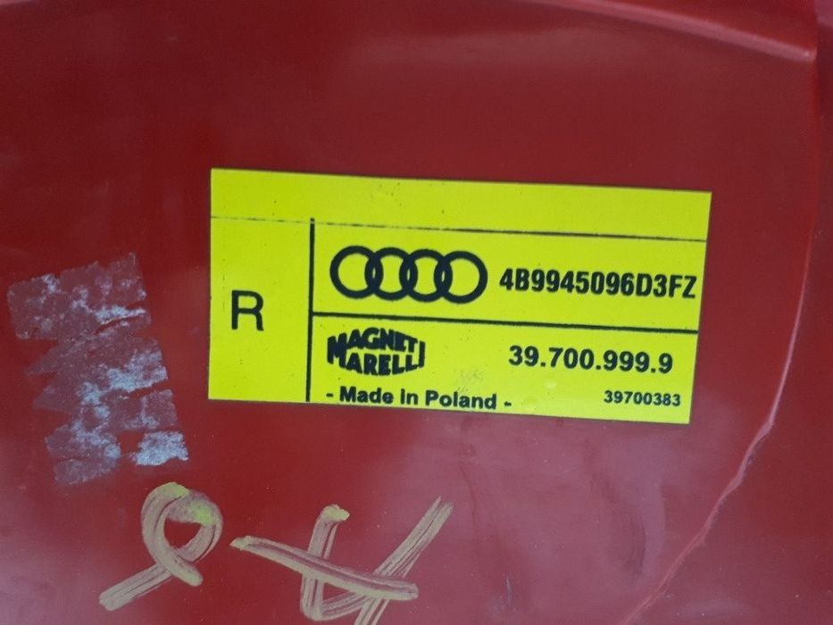 stop dreapta AUDI A6 II Avant 4B5, 4B6, C5 1997 - 2005 2.5 TDI BCZ, BDG, BFC Magneti Marelli 39.700.999.9  4B9945096D3FZ