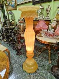 Превъзходна антикварна каменна светеща колона