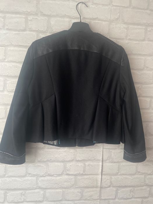 Късо якенце на Boss Orange