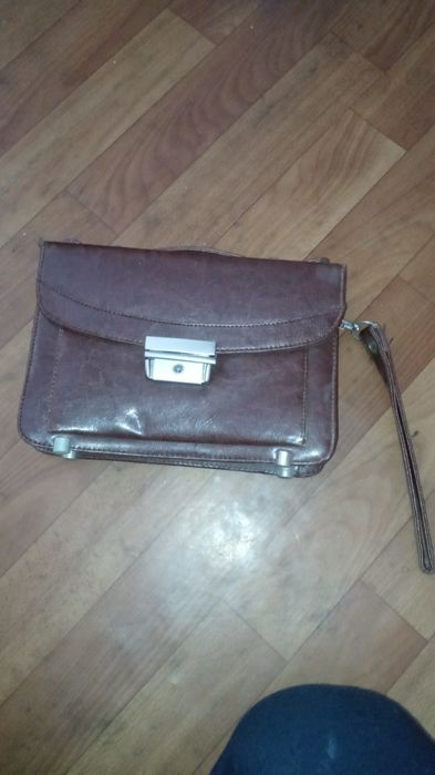 Продам   борсетка
