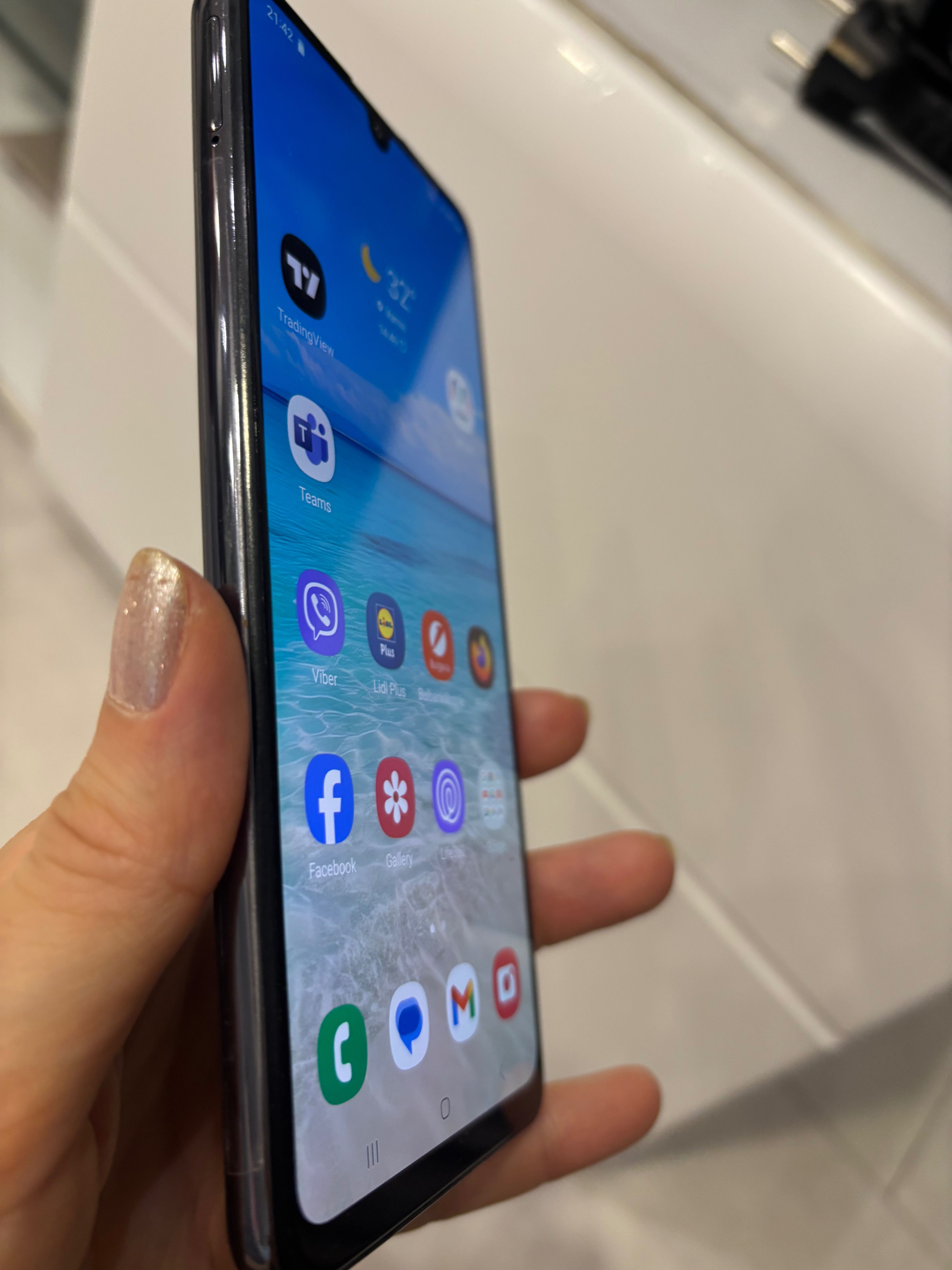 Смарт телефон Samsung  Galaxy A32