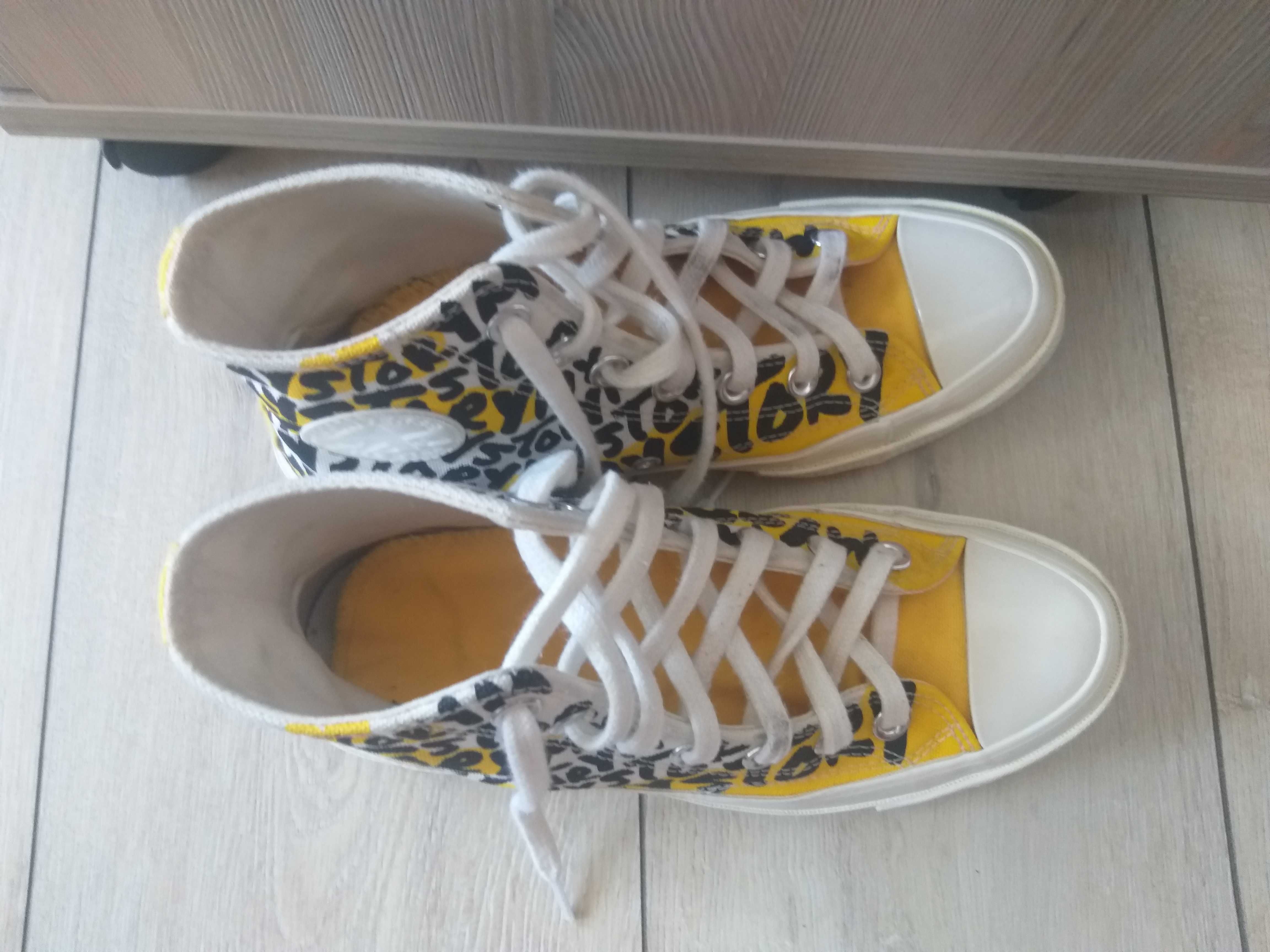 Converse Chuck  marimea 36,5 utiluzat dar in stare buna