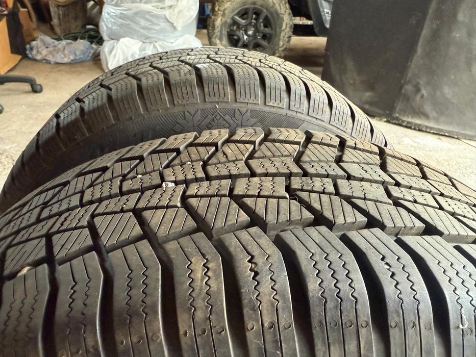 Set Jante originale Bmw 15" cu cauciucuri iarna