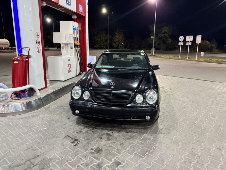 Mersedes W210 бамперы передний,задний,порог,полный комплект,туманник