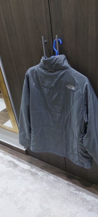 Vind geaca The North Face de primavara
