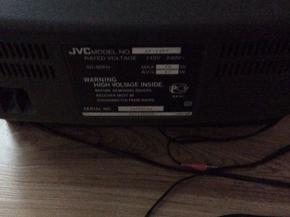 Телевизор LG и JVC