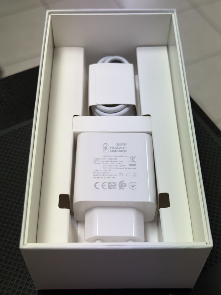Huawei Pura 70,White,256GB/12GB RAM *2г Гаранция*