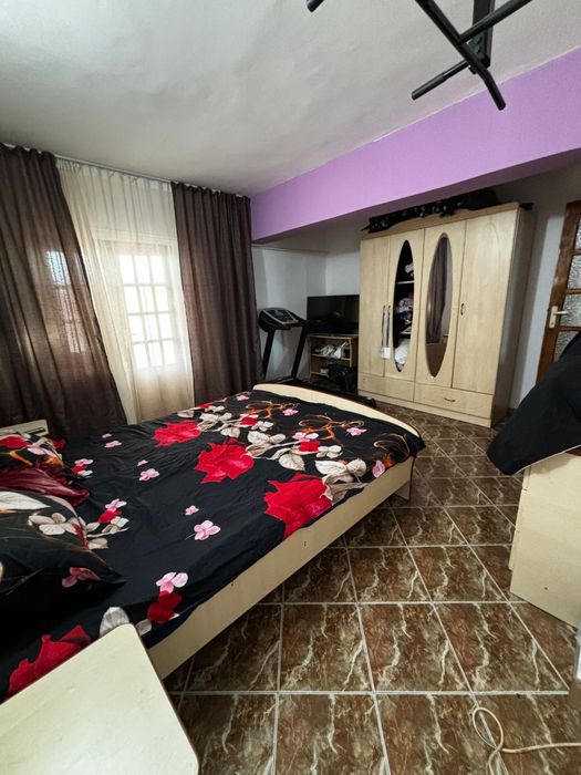 Apartament 4 camere decomandat , 120 mp, Centru, Liceul Teoretic