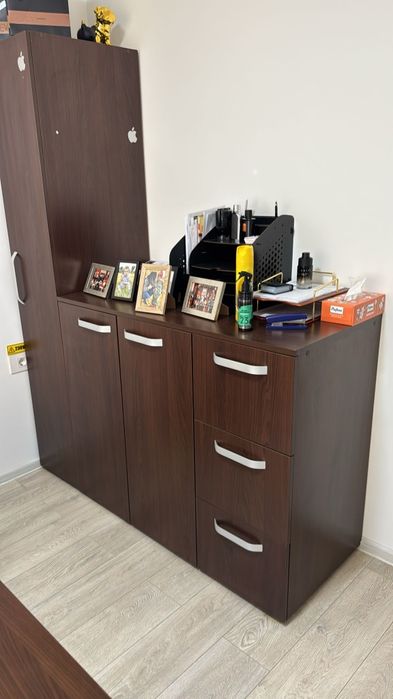 Mobilier birou dulap birou IT