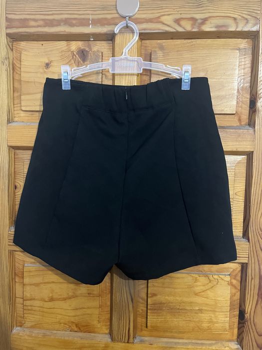 Пола панталон и дънки