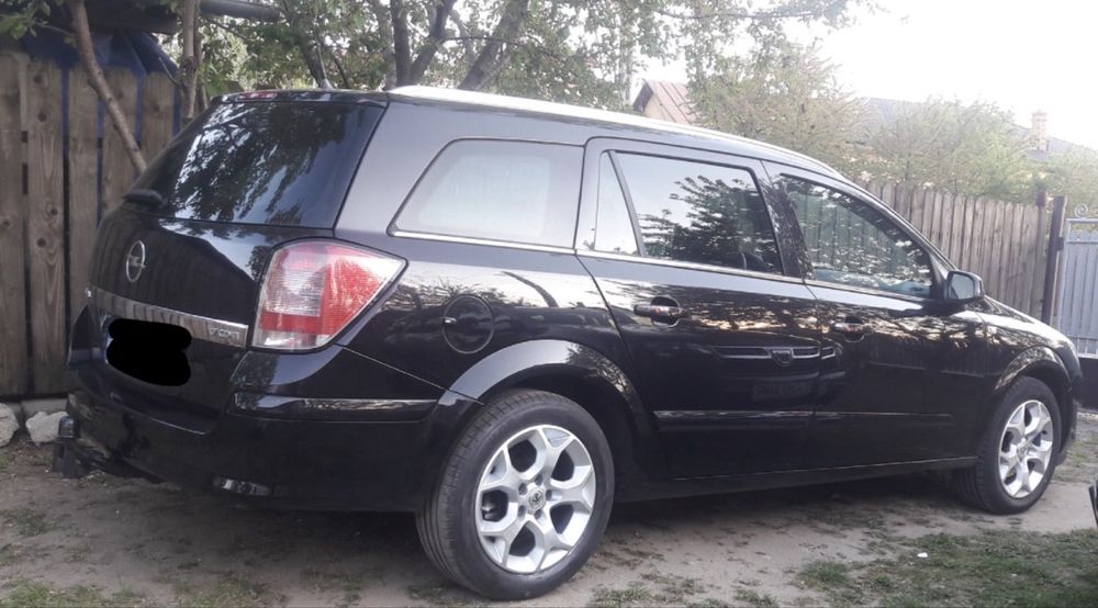 Opel Astra H 2007 Facelift 1.7 DTH