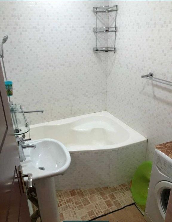 Срочно продаётся квартира 2/1/9 Изза Учтепа. Izza