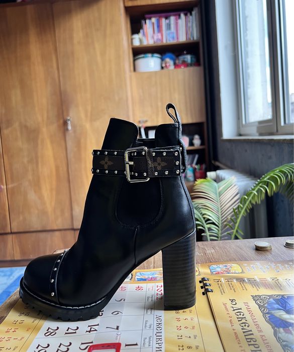 Боти Louis Vuitton